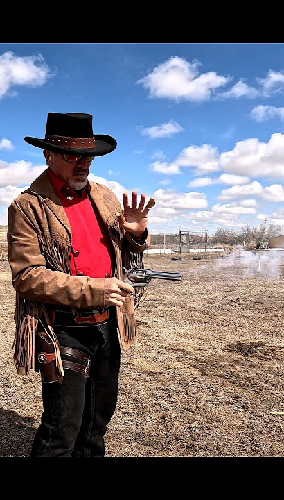 Hammer Bit Me #cowboy #gunfighter #western #rdr2 #saa #shooting #cool #tripleshot #clinteastwood