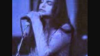 Mazzy Star - I&#39;m Sailin&#39; Live+Hope&#39;s Tantrum ,Toronto.She Swears &amp; Abruptly Sails off Stage