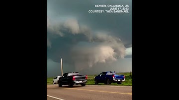 TIMELAPSE: Funnel cloud forms over Oklahoma town amidst tornado warning