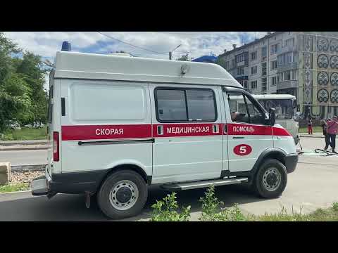 Пассажиры автобуса пострадали в ДТП в Бийске (скорая, Бийск, авария)