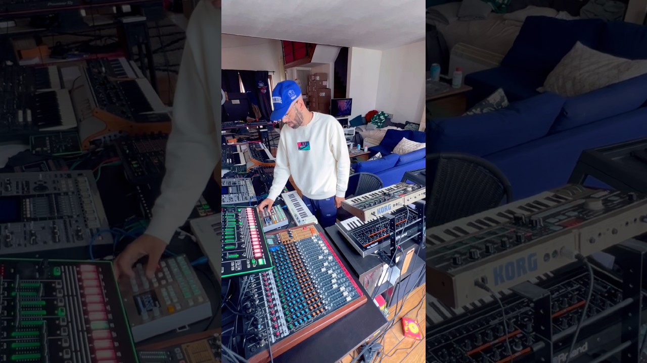 Analog Lab Sessions 🔥 Techno from the Couch – Living Room Edition 