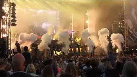 Thumbnail of Herning Rocker 2018: Rasmus Seebach - Øde ø