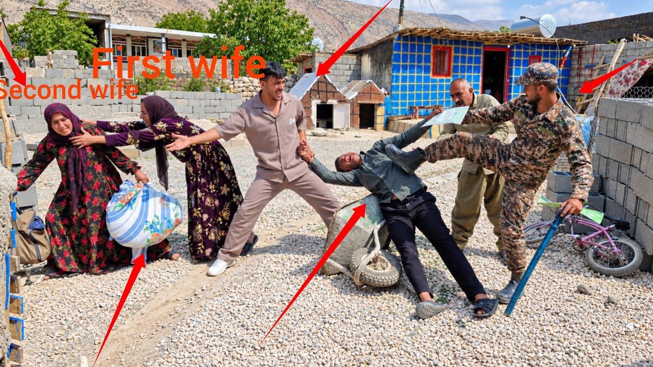 Farhad's Second Wife Tries to Humiliate His First Wife... But Farhad FinallyExplodes