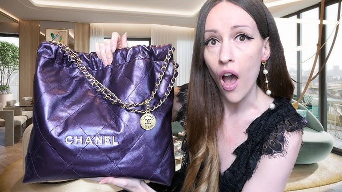 WHAT IS THE CHANEL 22 BAG REALLY MADE OF? Is it even REAL leather? Let's take  a closer look 