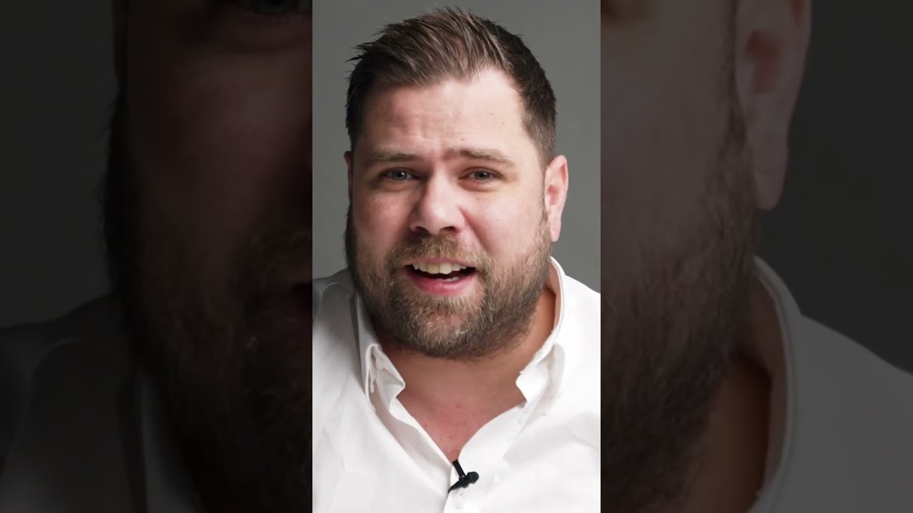 Watch Expert Reacts to Kai Cenat's UNBELIEVABLE $200,000 Watch! 🤑 #shorts