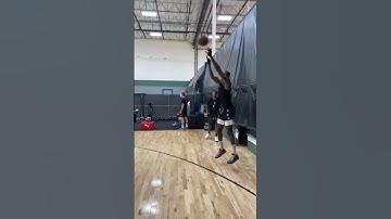 Jarred Vanderbilt 3 BALL #jushoop #shorts