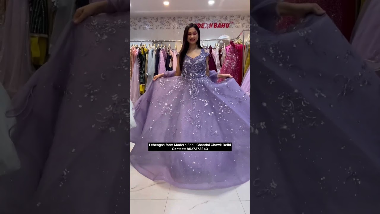 Classy Engagement Gown😍Shopping in Chandni Chowk #shorts #ashortaday #lehenga #lehengacholi