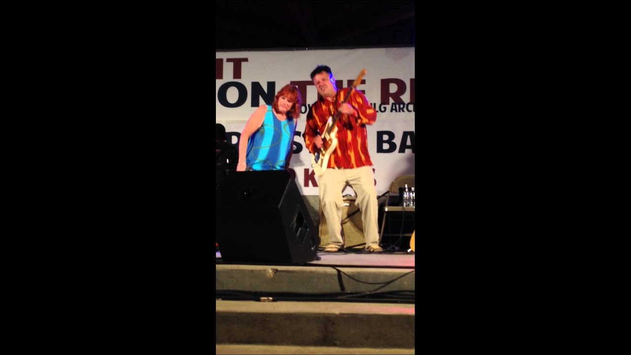 Jenny Thom with The Lamont Cranston Band