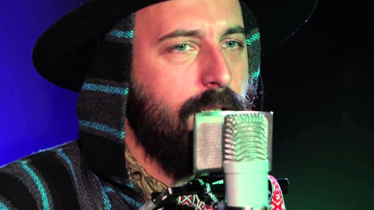 Black Yaya - "Paint a Smile On Me" (Rolling Stone France)