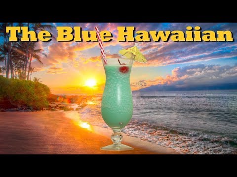 how-to-make-a-blue-hawaiian-tropical-cocktail-|-drinks-made-easy