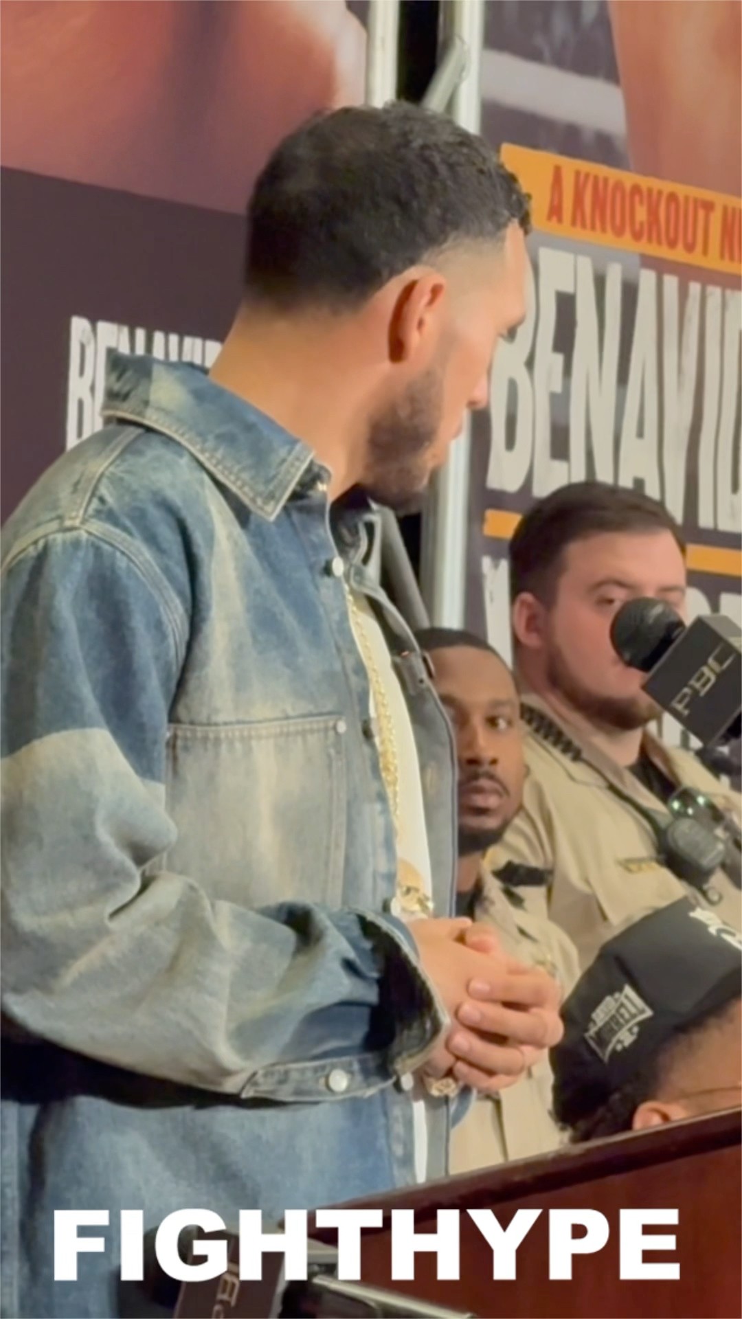David Benavidez calls David Morrell “P*SSY” TO HIS FACE