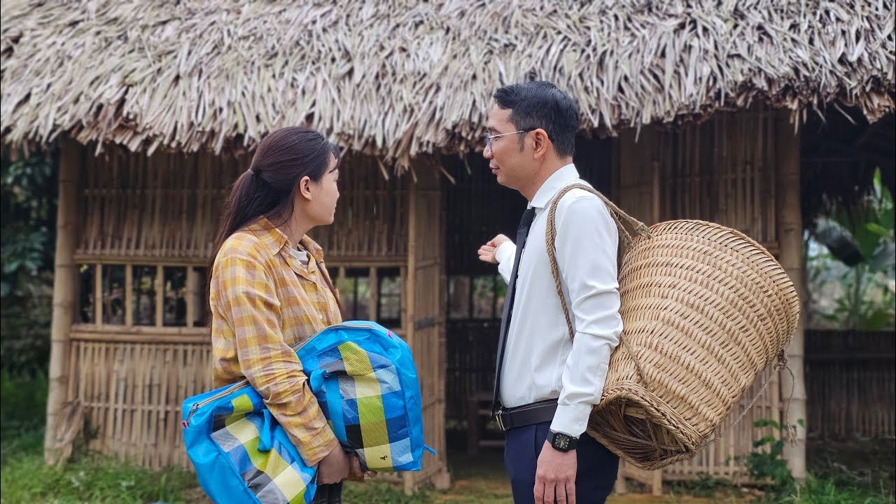 The young girl decided to accept the help of the kind CEO and start a new life.@Lytulisa88