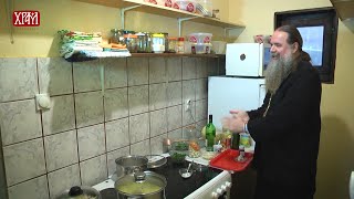 ,,Из манастирске кухиње'' - Монашки кромпир и лигње у белом вину са поврћем