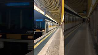 Milano #metro #travel #seguimi #song #biral