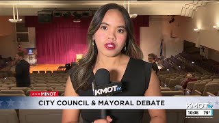 Minot mayoral, city council members face off at debate
