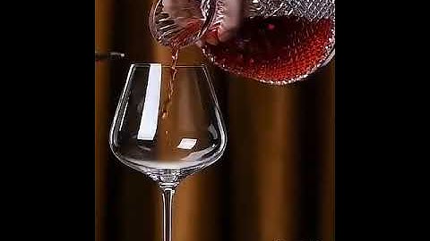 decanter xoay 360 - decanter pha lê