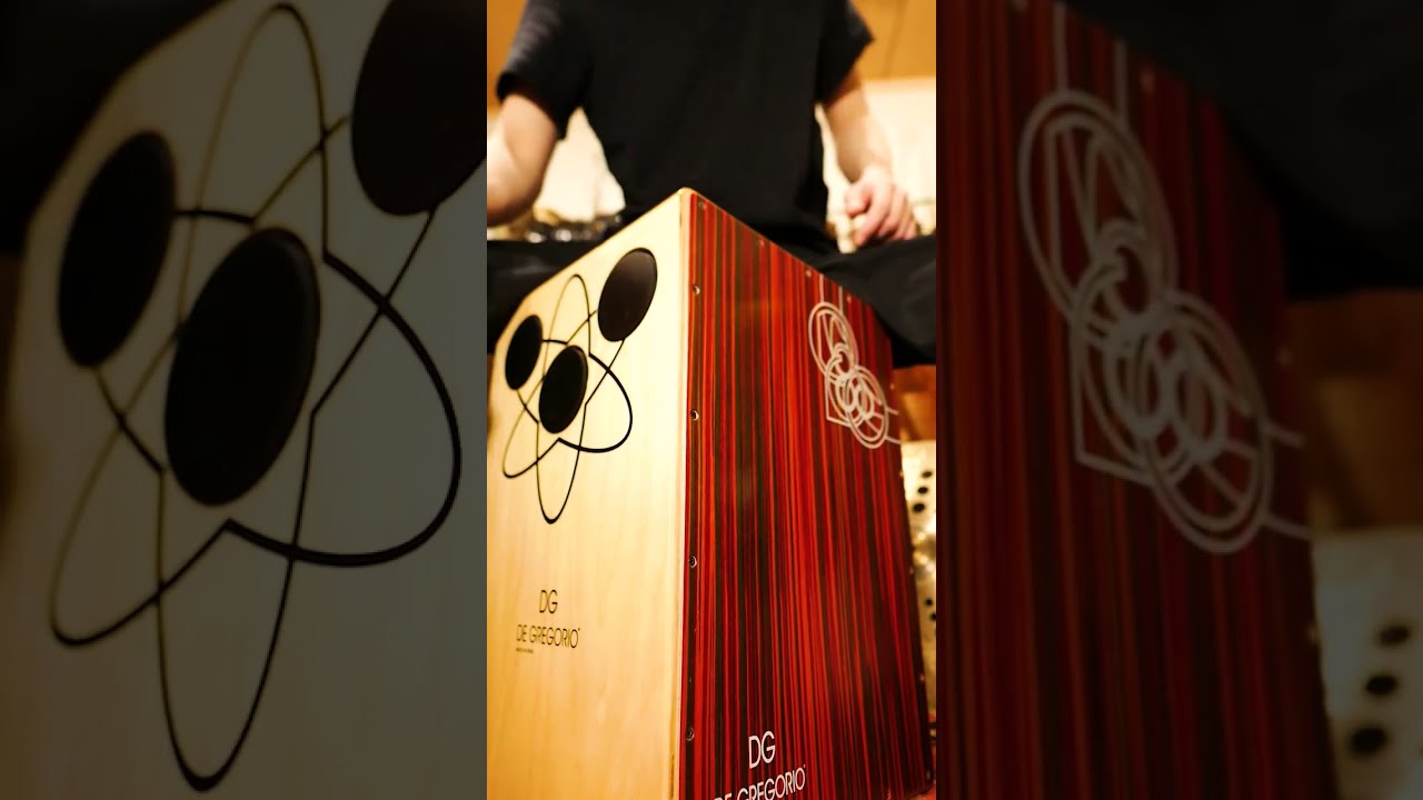 ファンキーな主張が激しいカホン | Super Funky Cajon - YouTube