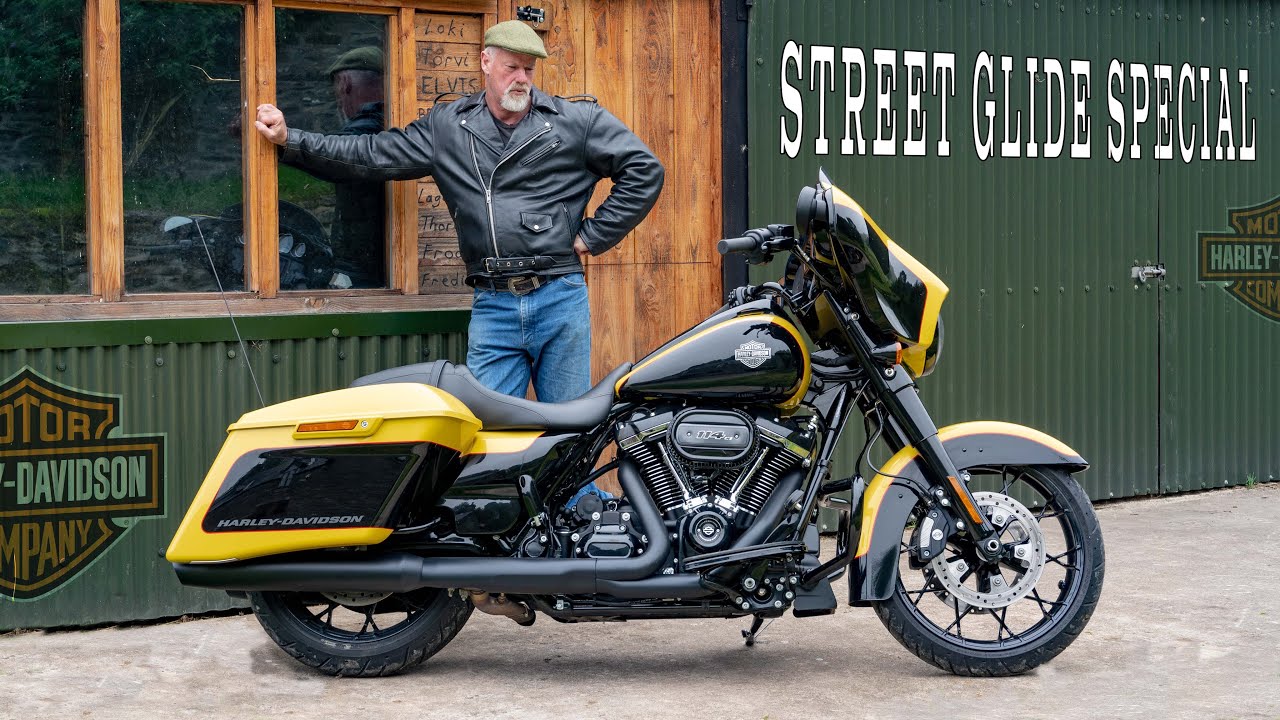 Harley-Davidson Street Glide Special Review. Cool, Practical, Good Looking  and with Massive Torque! 