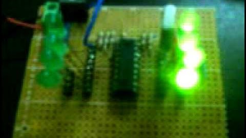 PIC 16F84A Microcontroller LED Blinking