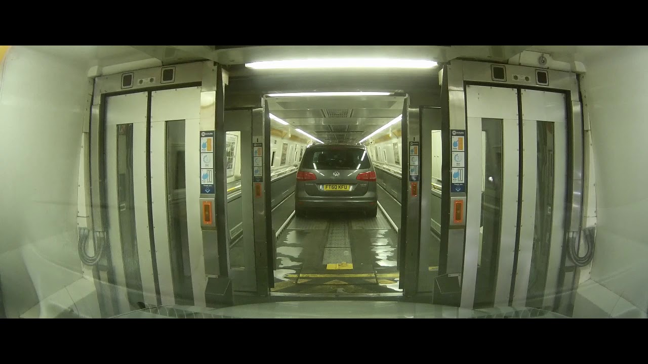EuroTunnel Le Shuttle - return journey to UK, November 2018