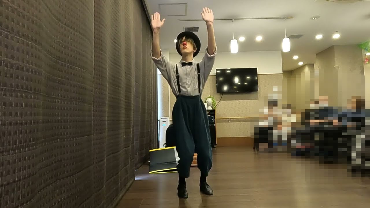 【老人ホームイベント】家族がリピートでやってくるピエロのパントマイムショーin品川