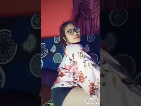 tik tok celana strit lagi