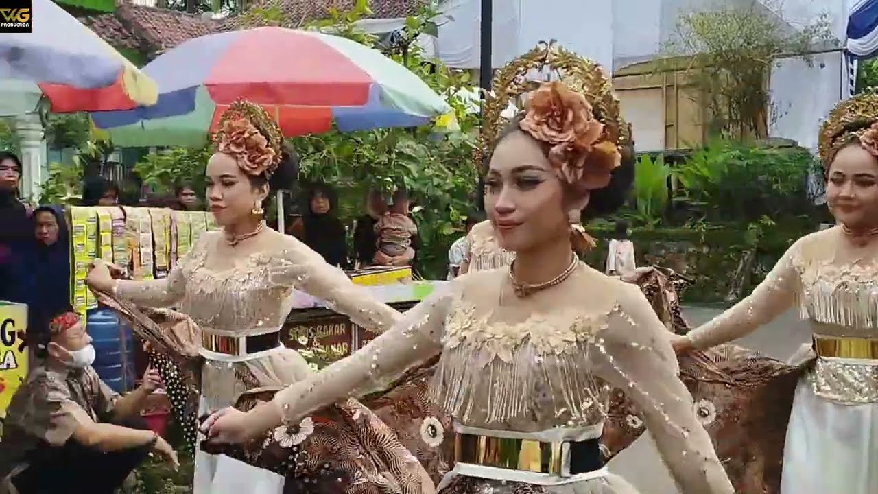 PAMAYANG | PAJAJARAN | UPACARA ADAT SUNDA | TARIKOLOT - KUNINGAN ( JABAR )
