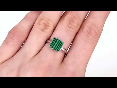 Каблучка срібна жіноча БС13831м вставка малахіт розмір 17, видео 1