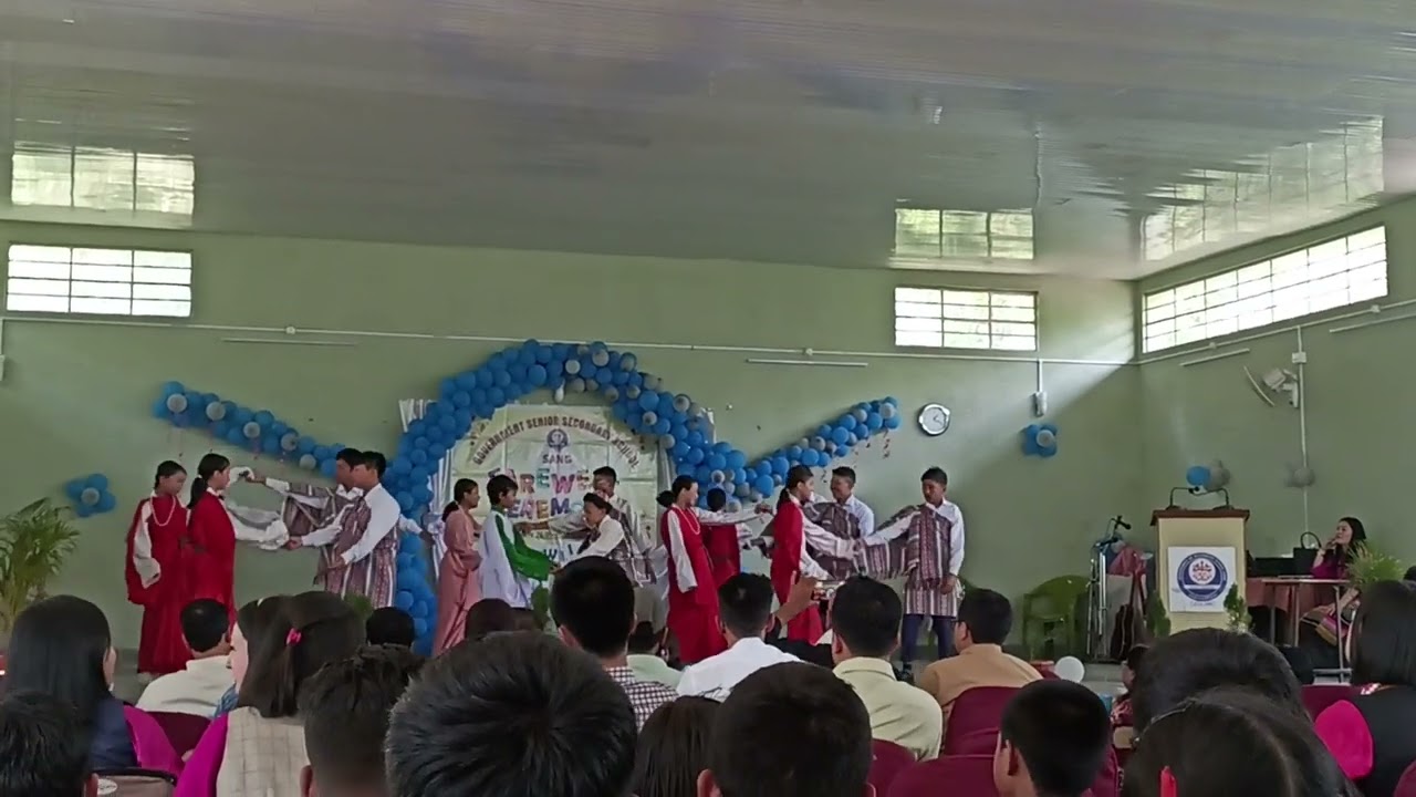 lepcha 🇱🇻 dance.# Athing kayusa. Senior secondary school sang. lepcha student.# Karma chopel lepcha