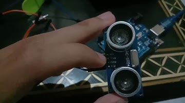 ARDIANYAH PUTRA MEMBUAT kipas angin otomatis dgn arduino uno