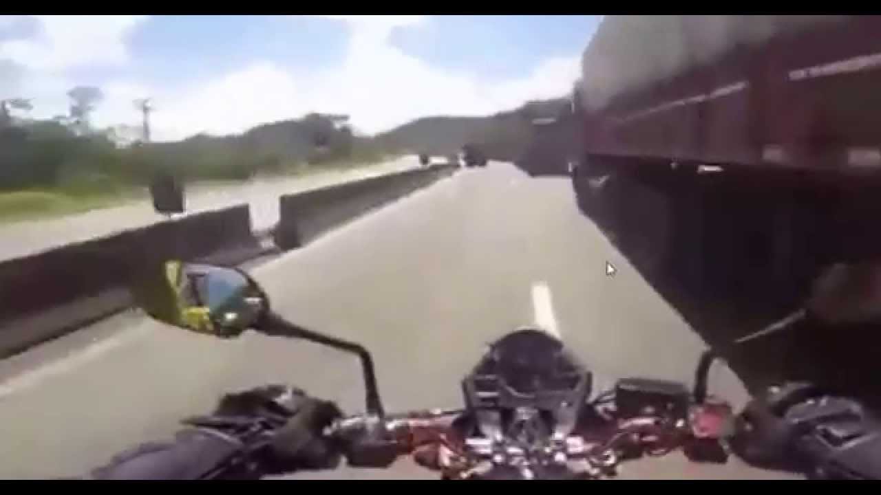 PENGENDARA MOTOR GILA 1 - YouTube