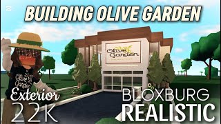 I BUILT AN OLIVE GARDEN IN BLOXBURG!! Ep.1 - 22k Exterior (Roblox)