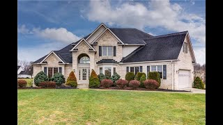 Virtual Tour - 24923 River Glen Dr