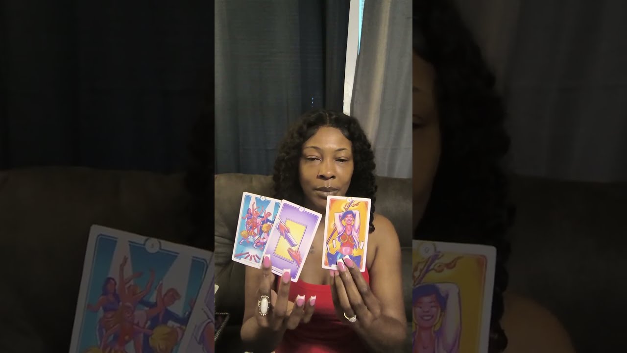 Энергия группового чата: что они там говорят? 🤭🌚🤔