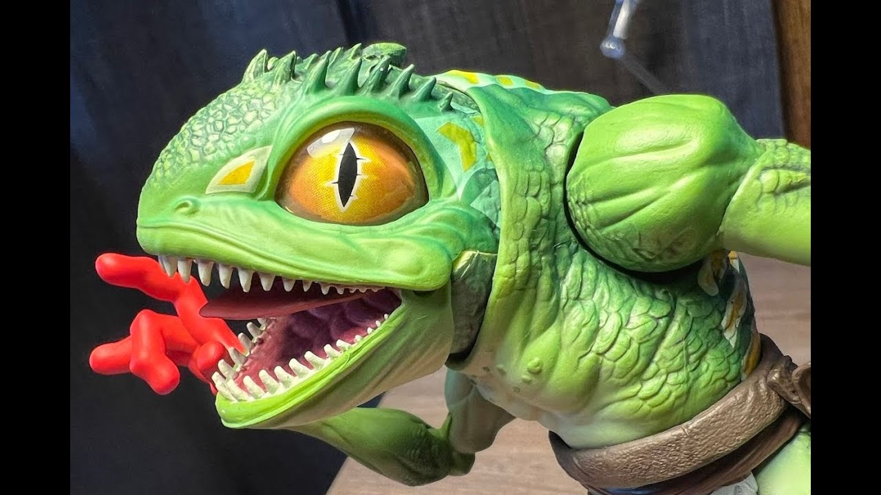 Murlock Monster Review and unboxing of the Mithril Action Monster, Murloc - YouTube