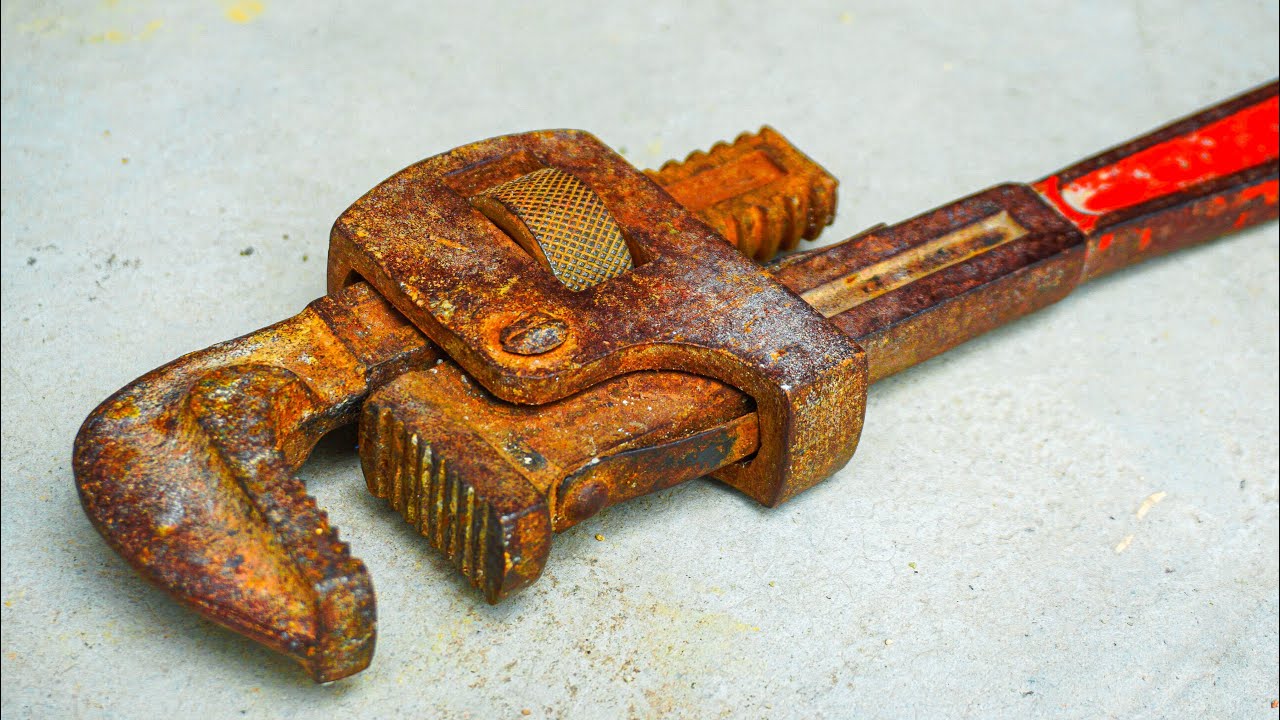 Restoration Old Rusty Pipe Wrench 14 Inch Plumber Hand Tools
