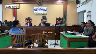 Download Lagu Jokowi's Attorney Questions the Independence of Expert Witness Bonatua Silalahi at the Solo Distr... MP3