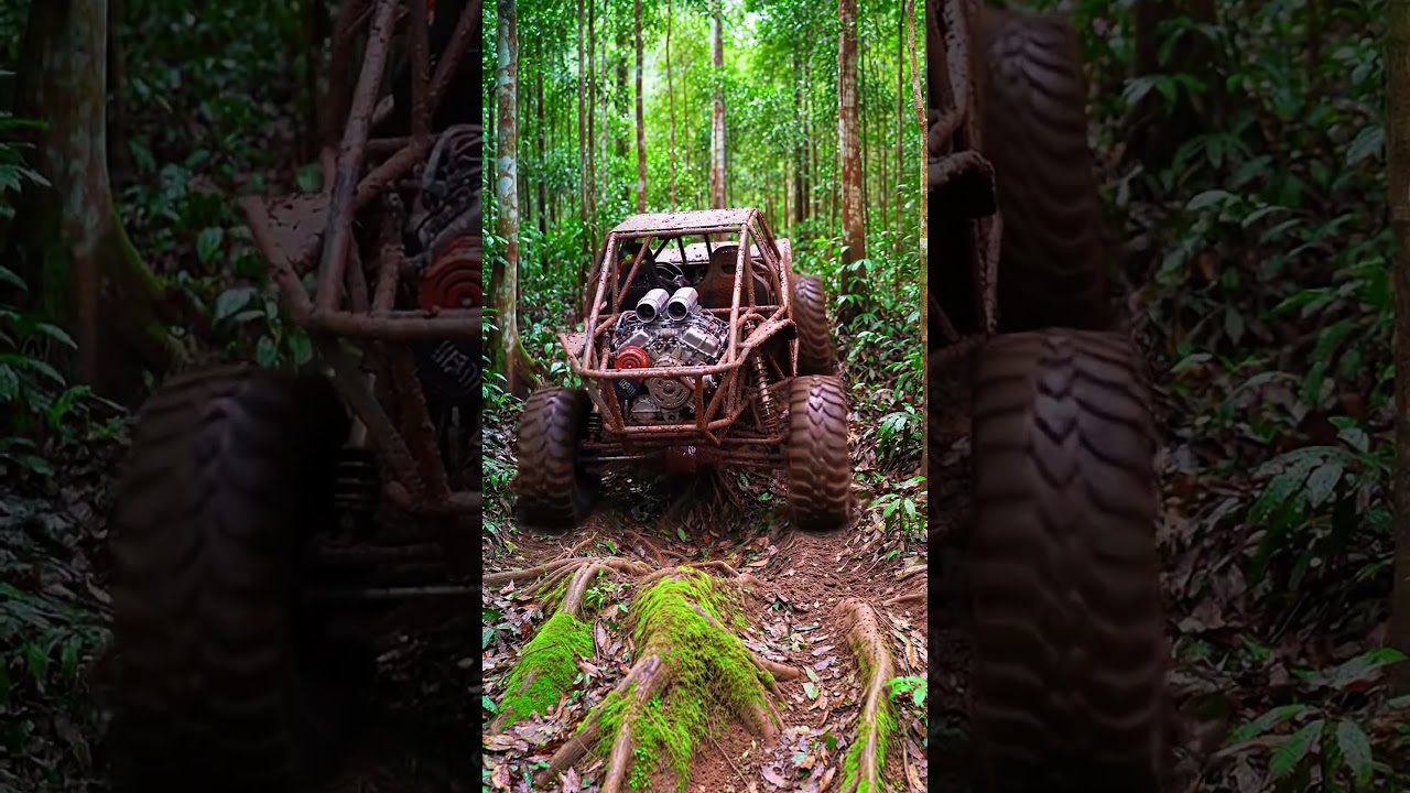 V8 Off-Road Buggy Tears Through Jungle Mud! 🌳💨