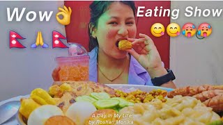 Eating Big juicy pork momo, fry sausage , fry eggs, paratha, chana fry , salad 🥗, Nepali Mukbang 😱
