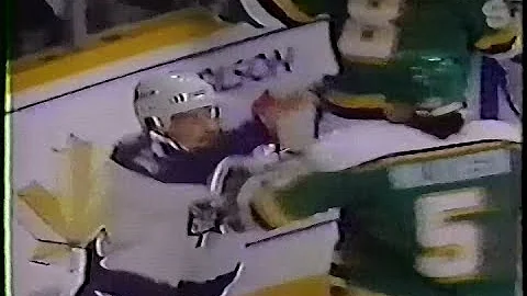 Wendel Clark vs Neil Wilkinson