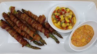 Espárragos con tocineta y acompañada con ceviche de mango , súper fácil y deliciosa receta