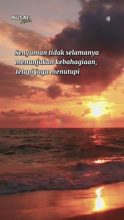 Senyum bukan berarti aku bahagia #quotes