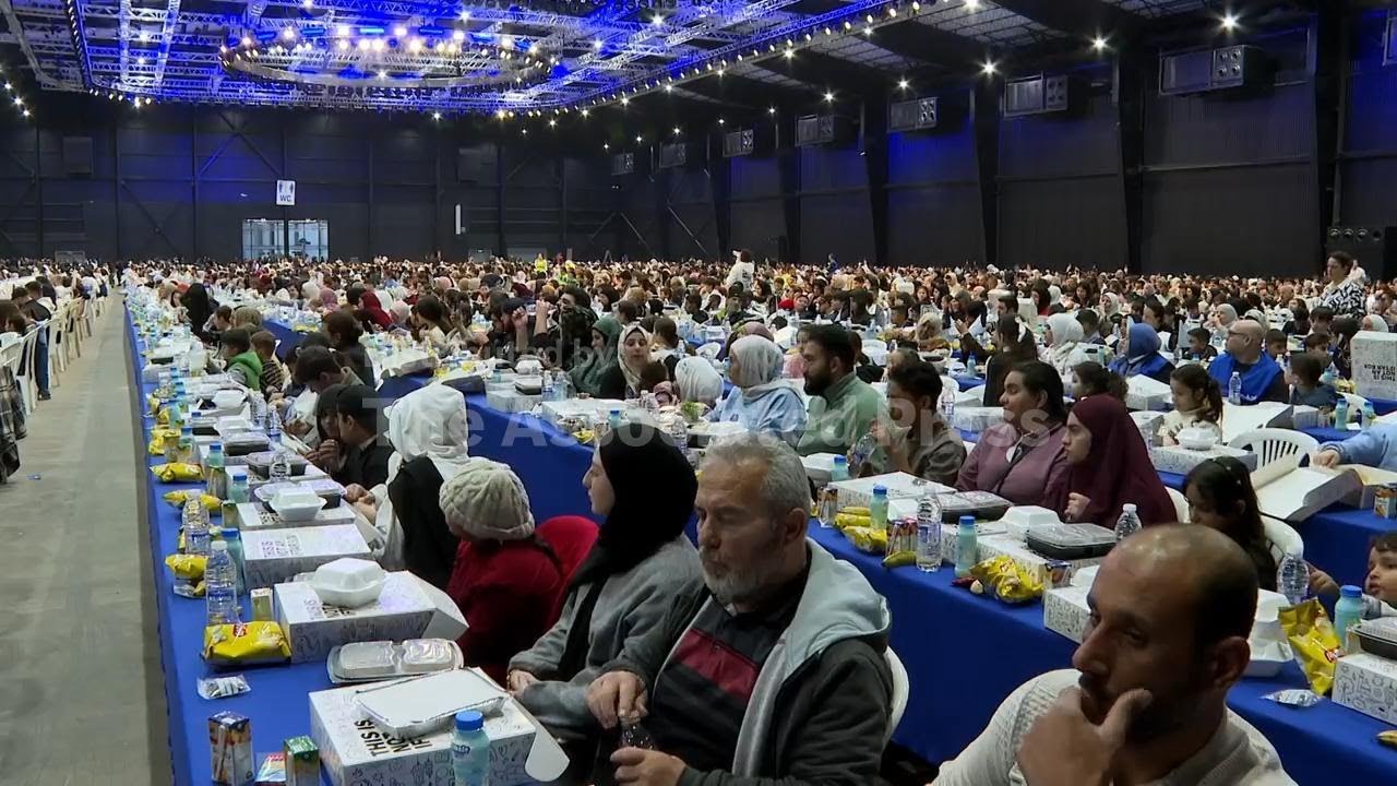 Orphans, families in need attend mass Iftar in Beirut during Ramadan