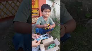 नया चश्मा और घड़ी unboxing masti adiyogi sunglasses plz like n subscribe ??