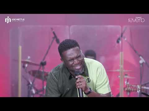 Joe Mettle sings