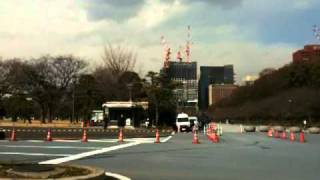 Japan 9.0 earthquake in Tokyo from a Cab