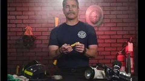 Firefighting Tools that Firefighters Use : Firefighter Tools: Voltage Tester