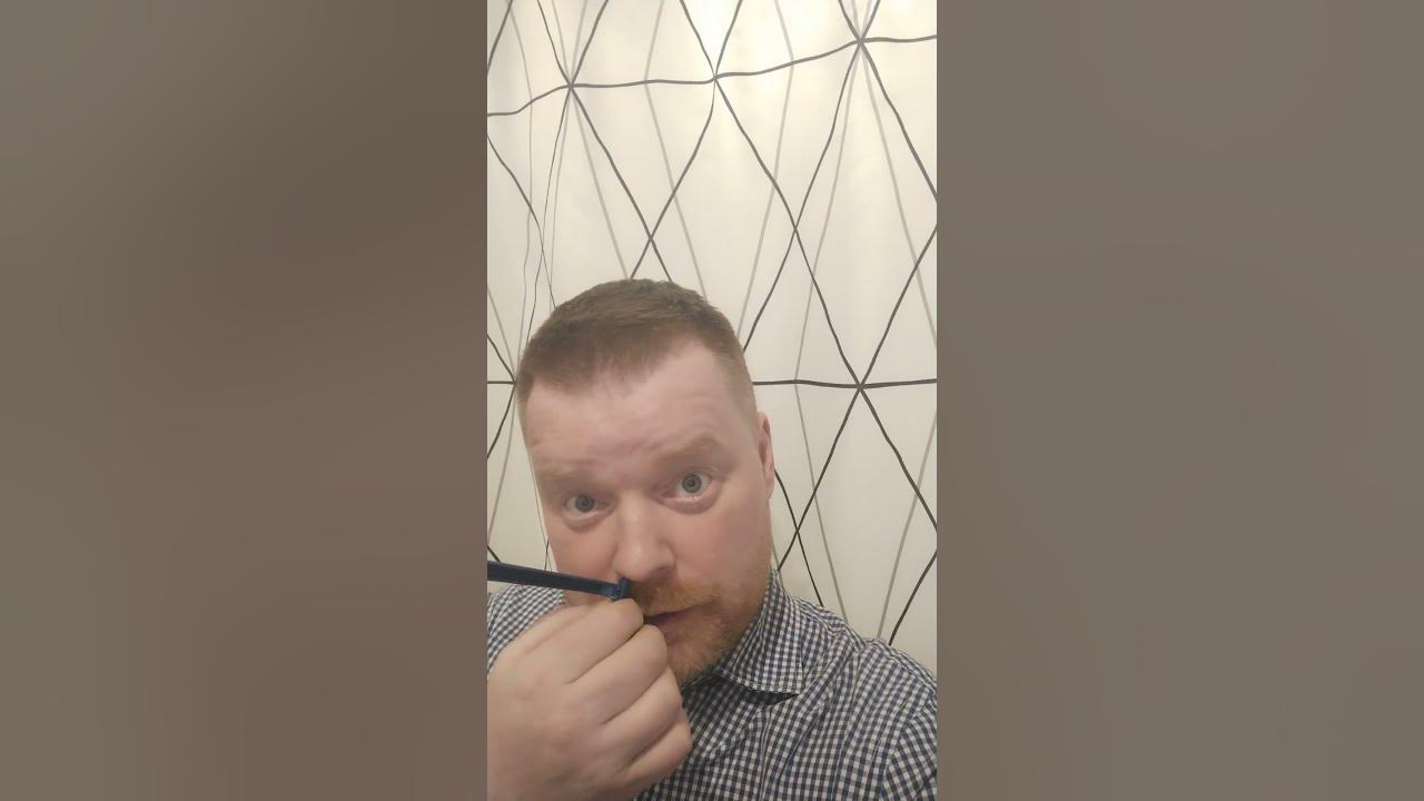 Волосы в носу! - YouTube