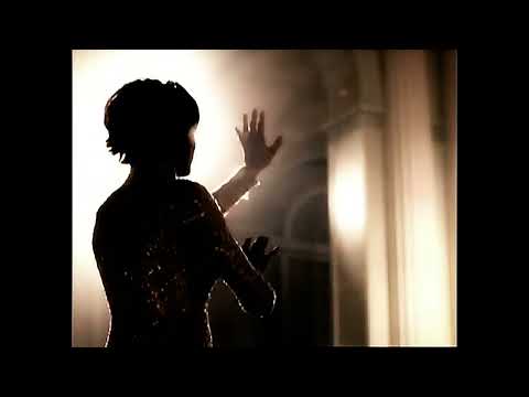 Putar Cantique de Noël (O Holy Night) - Whitney Houston