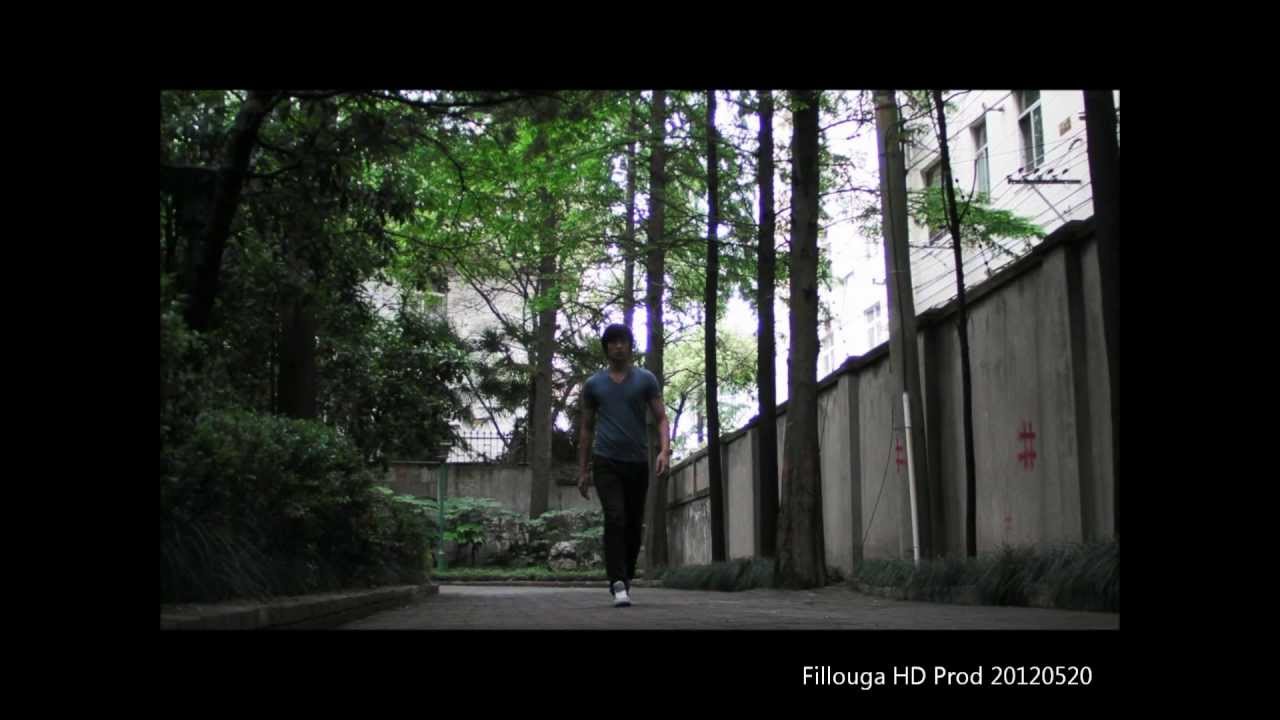 leo g famous fashion model outdoor catwalk in shanghai 20120520